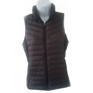 Lucy black puffer vest